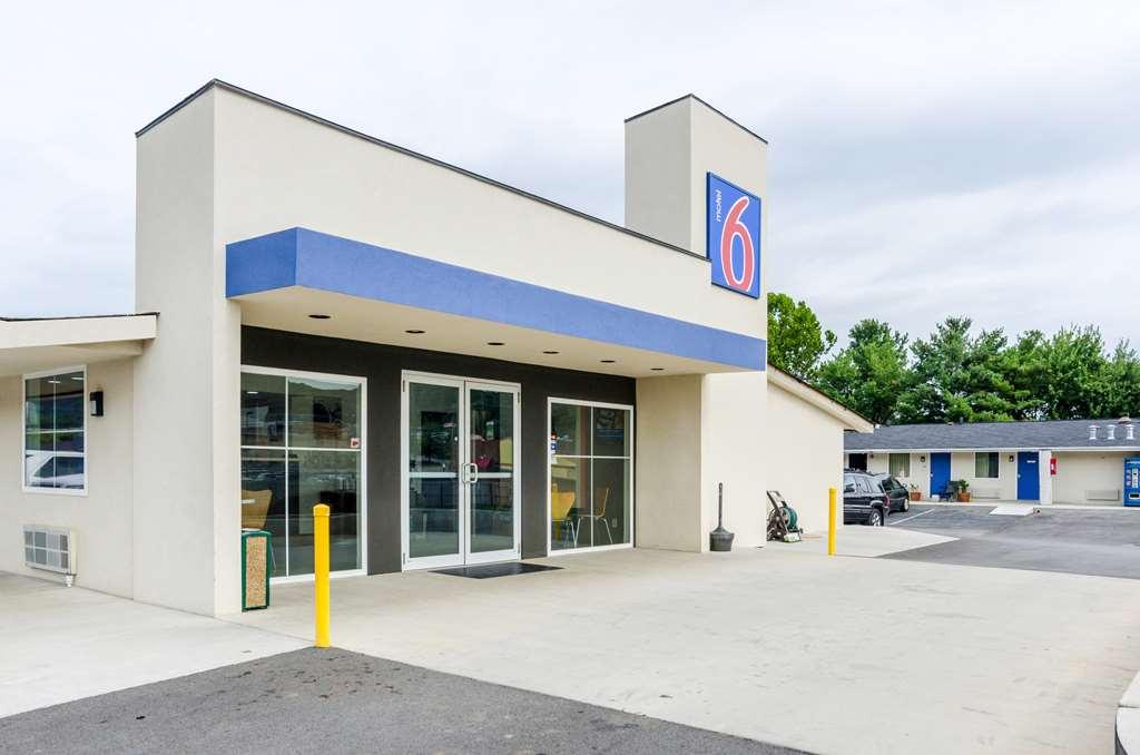 Motel 6 Troutville, Va المظهر الخارجي الصورة