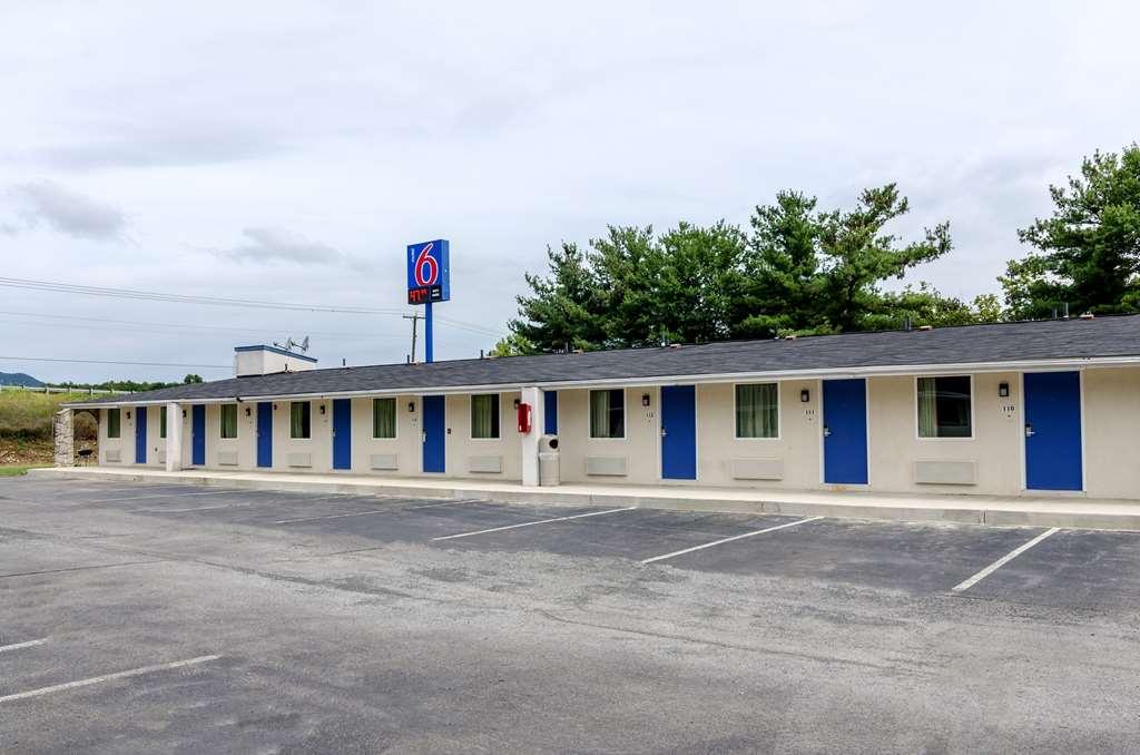 Motel 6 Troutville, Va المظهر الخارجي الصورة